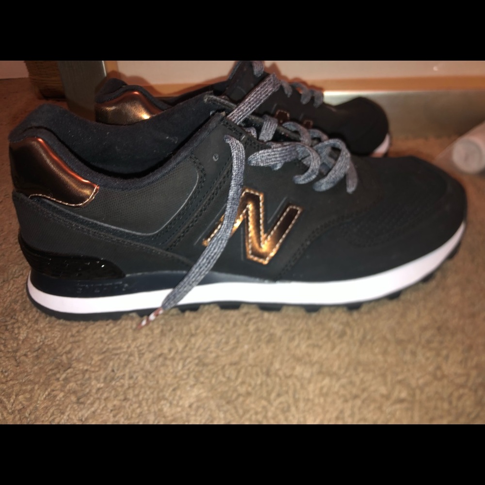 New Balance Black & Gold Sneakers